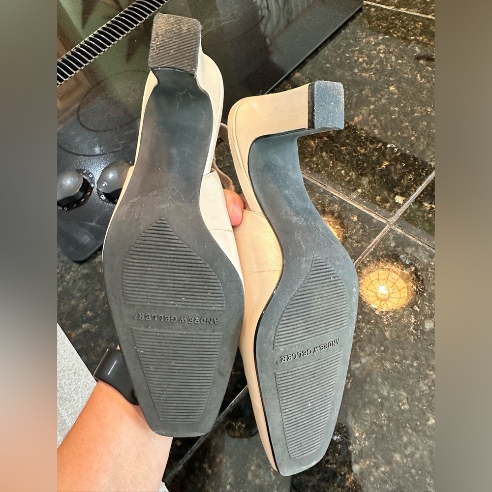 Shoes - Picture 3 of 9